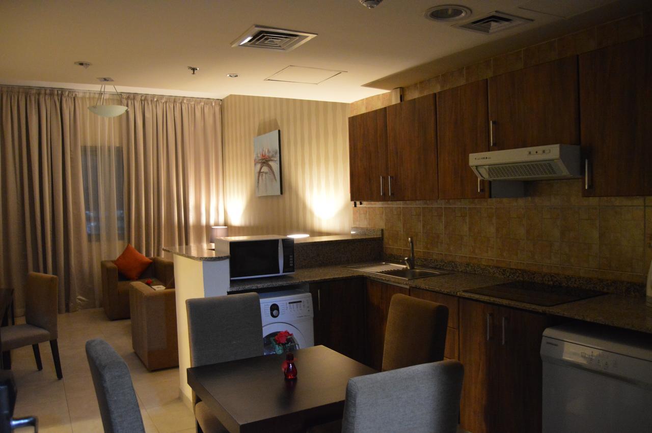 Aparthotel Intercity *